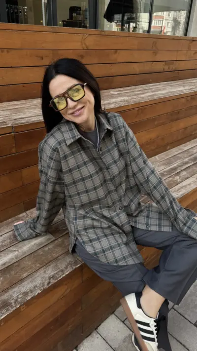 Сіра картата сорочка - Зображення 3