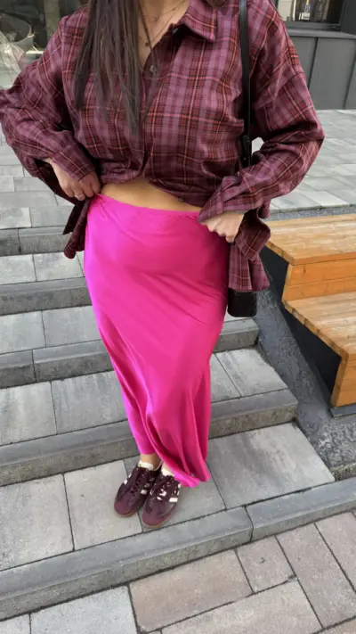 Рожева спідниця з шовку