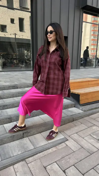 Рожева спідниця з шовку