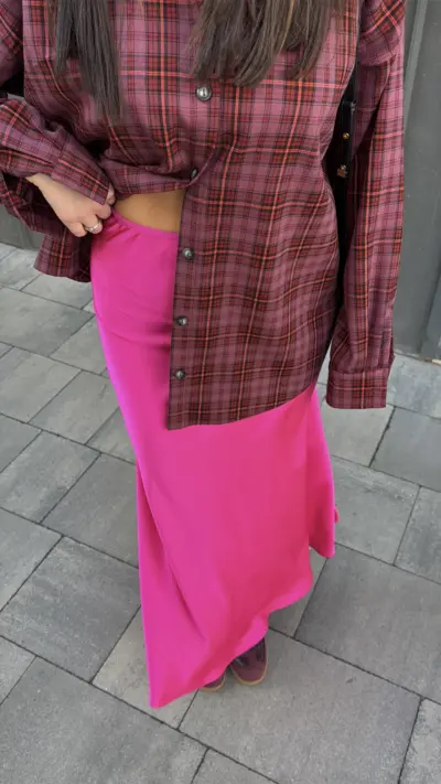 Рожева спідниця з шовку