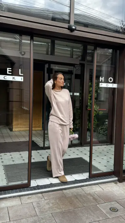 Бежевий ангоровий костюм