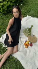 Чорна сукня гофре