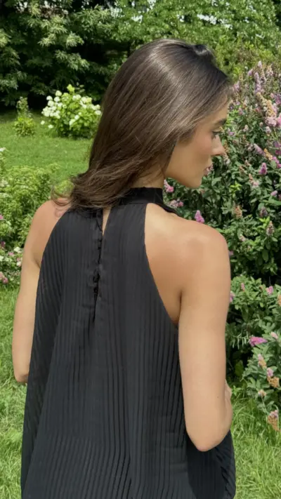 Чорна сукня гофре