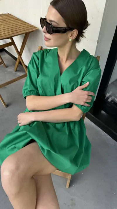 Зелена сукня зефірка