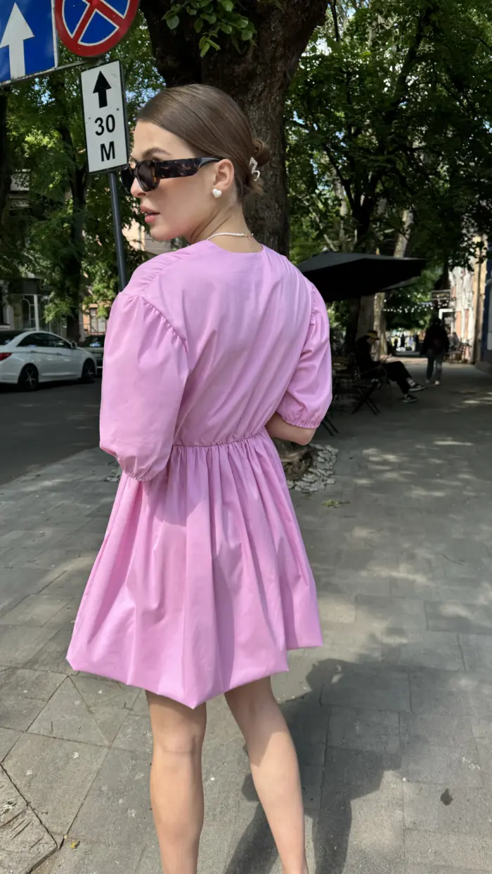 Рожева сукня зефірка