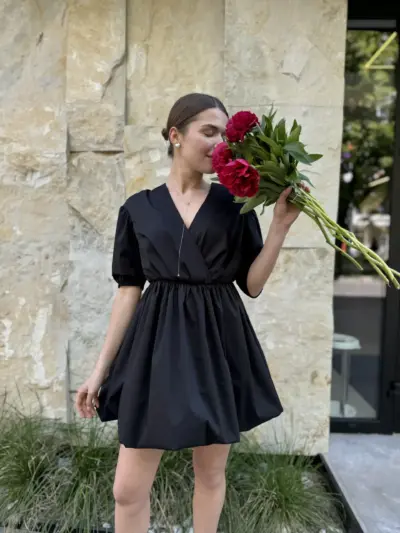 Чорна сукня зефірка