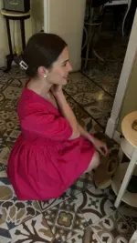 Червона сукня зефірка