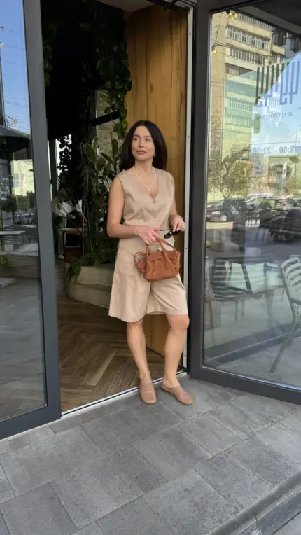 Молочний костюм з льону З ШОРТАМИ