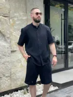 Чорний мусліновий чоловічий костюм