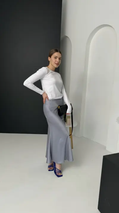 Сіра спідниця з шовку