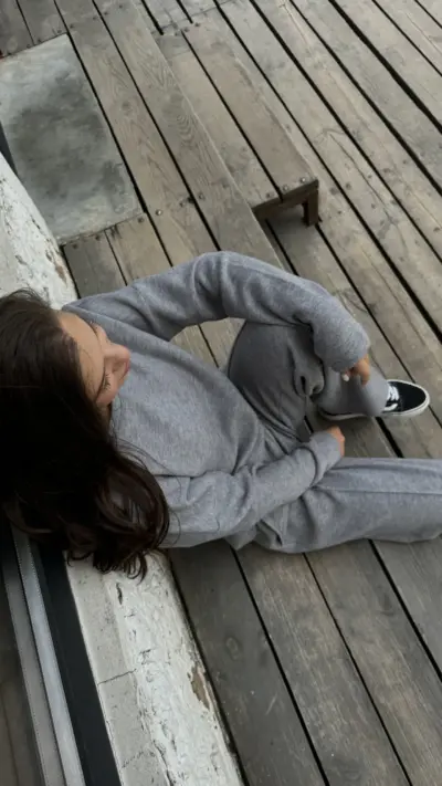 Сірий ангоровий костюм