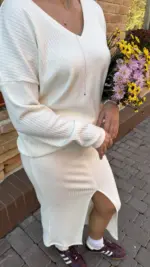 Молочний костюм в рубчик