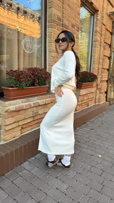 Молочний костюм в рубчик