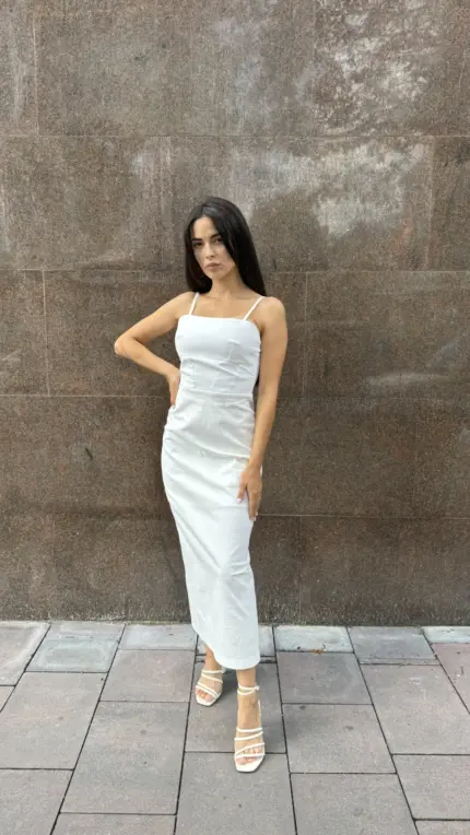 Біла сукня лляна зі спинкою