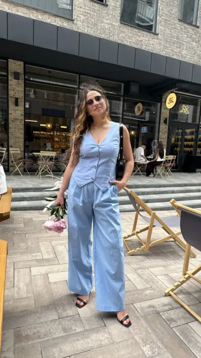 Блакитний костюм з льону ПАЛАЦЦО