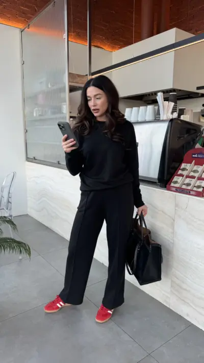 Чорний ангоровий костюм