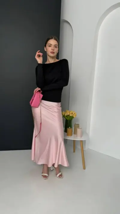 Спідниці шовк пудра