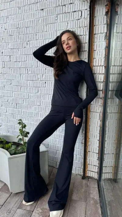 Чорний костюм Сігма