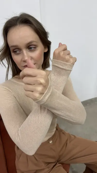 Бежевий лонг із матеріал трикотаж “Моніка”