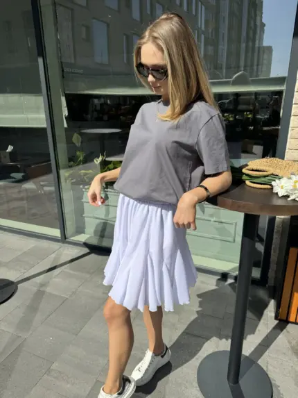 Футболка графіт з сердечком вишитим