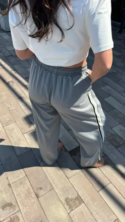 Штани палаццо на резинці світло-сірі в смужку