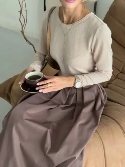 Базова міді-спідниця з акцентом на талію мокко - Зображення 5