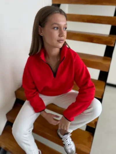 Костюмчик червоний з високоякісного флісу Полар та білі штани - Зображення 2